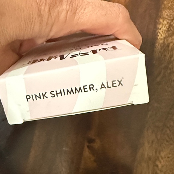 Red Aspen Nail Dashes, New in Box - Picture 2 of 3